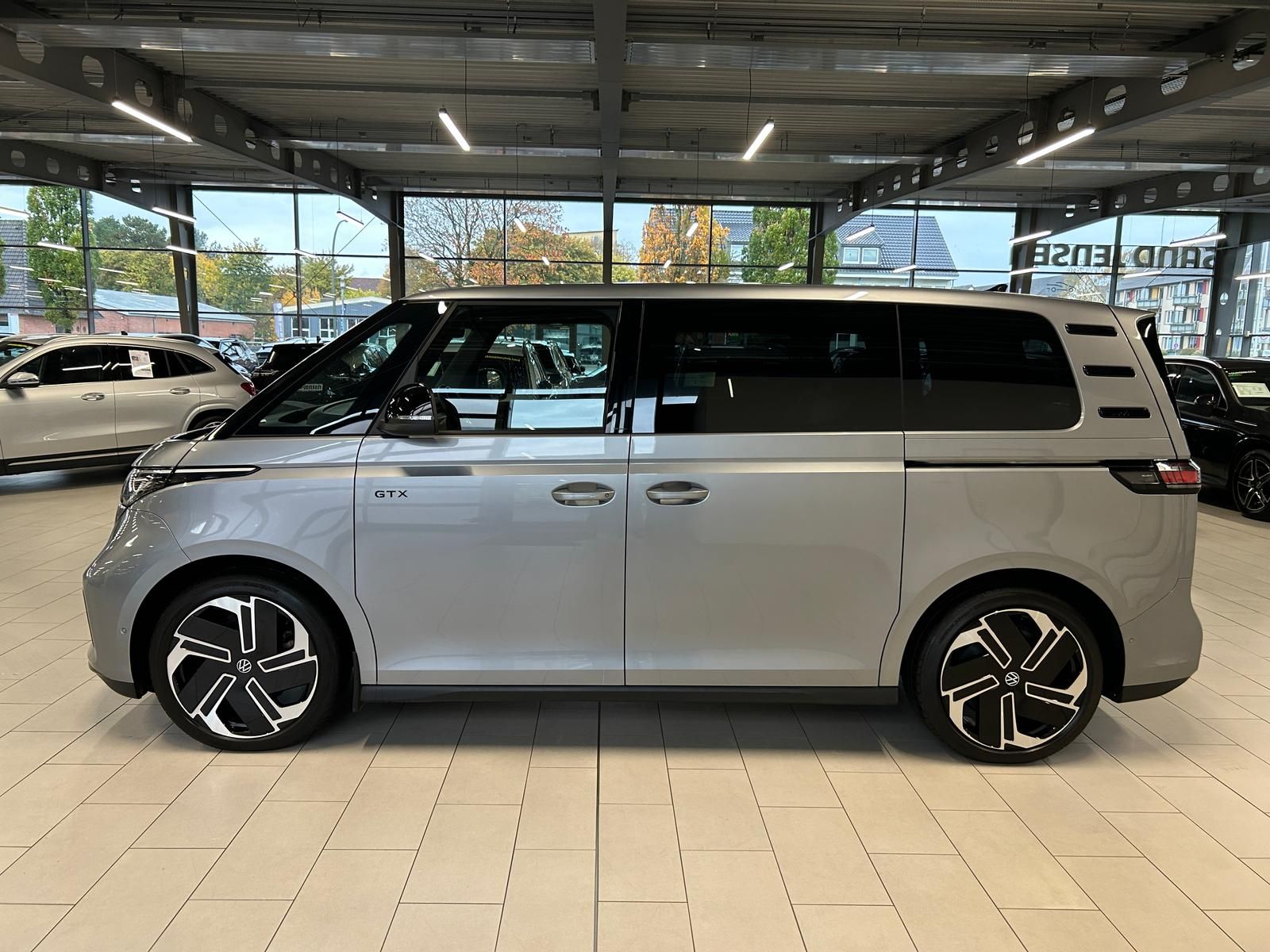Volkswagen ID. Buzz GTX 4-Motion ACC 21" Alu Pano Massage imagem 3