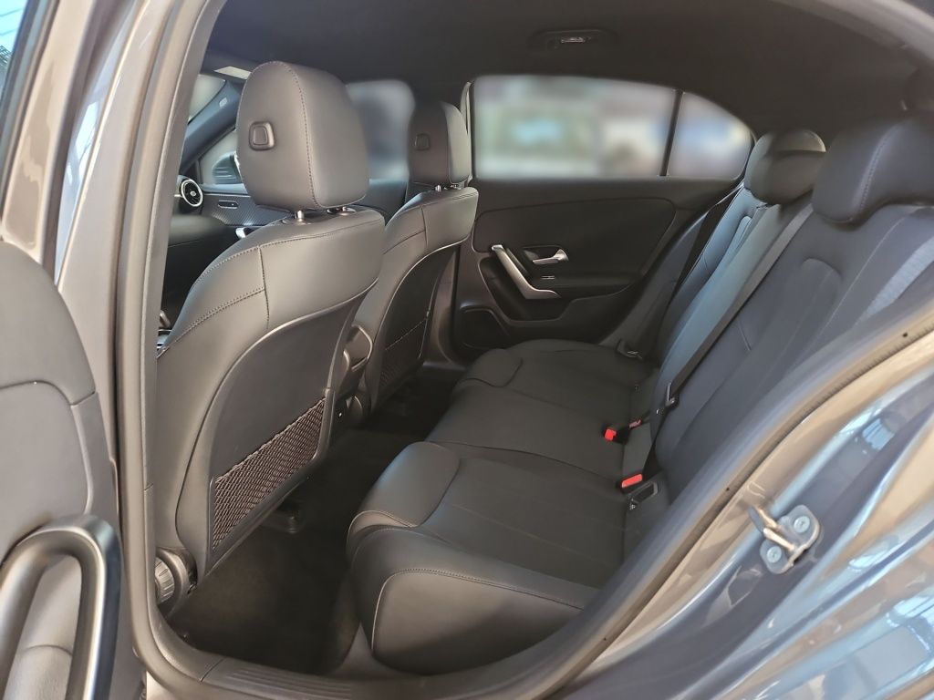 Fahrzeugabbildung Mercedes-Benz A 200 Progressive Navi LED SHZ SpurH KAM DAB