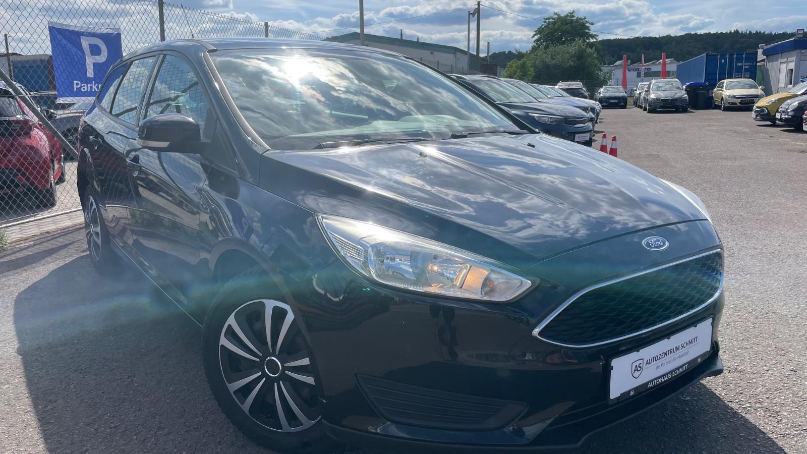 Ford Focus 2015 — photo 7
