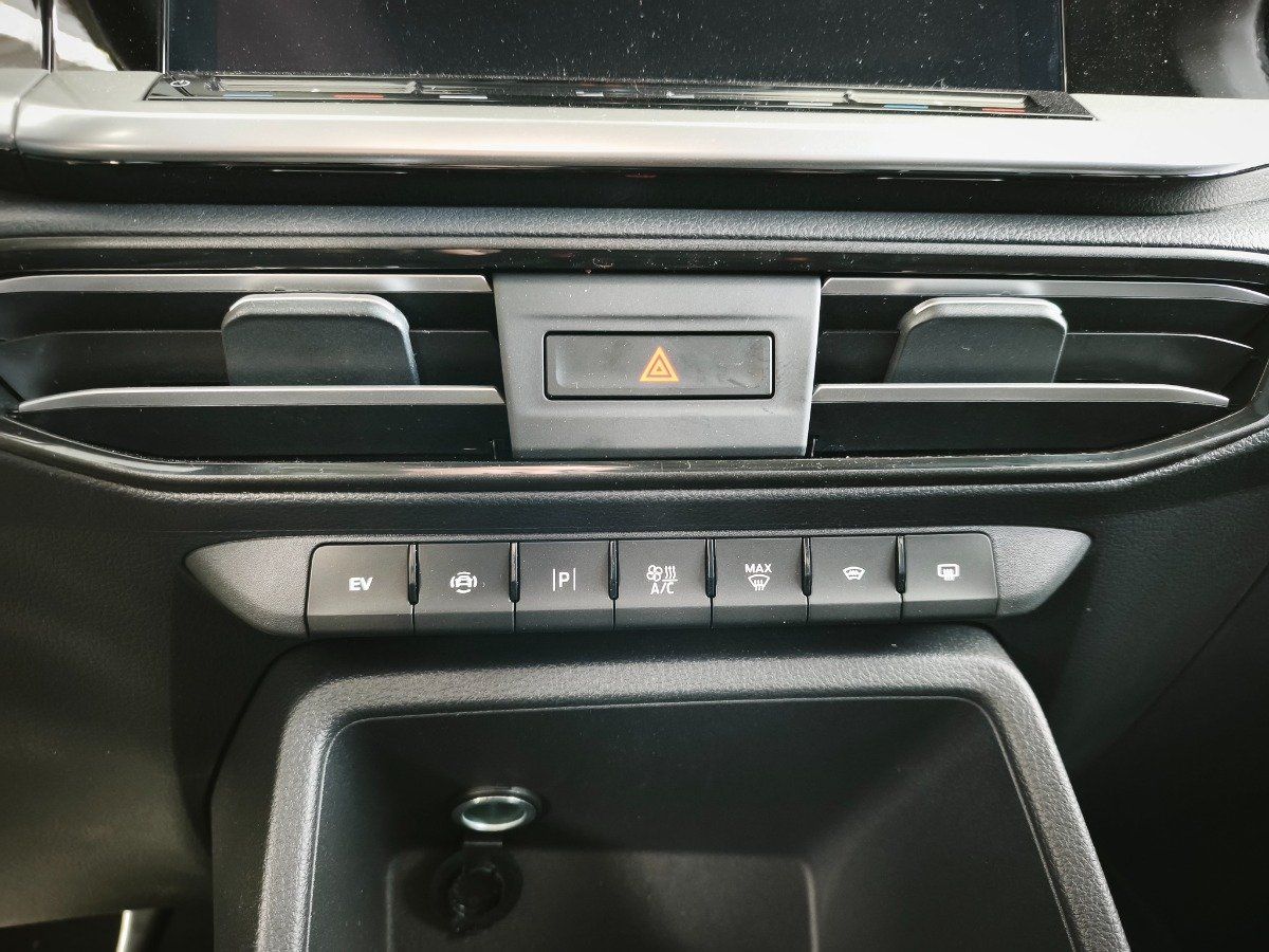 Ford Tourneo Connect - Bild 15