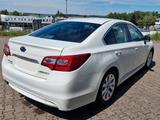 Subaru Legacy - Subaru Legacy mit Benzin-Antrieb: Allradantrieb