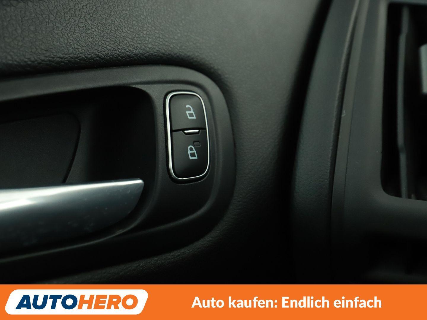 Ford Focus 1.0 EcoBoost ST-Line Aut*NAVI*TEMPO*CAM*