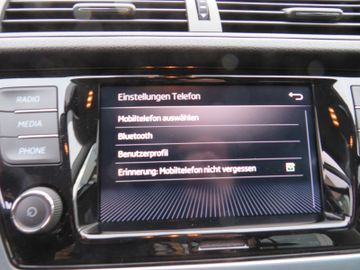 Fahrzeugabbildung SKODA Fabia Combi Ambition NAVI/APP GJ SITZH.CLIMATR.1