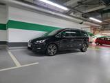 Volkswagen VW Sharan Sound 7 Sitze - Volkswagen Sharan SOUND mit Diesel-Antrieb
