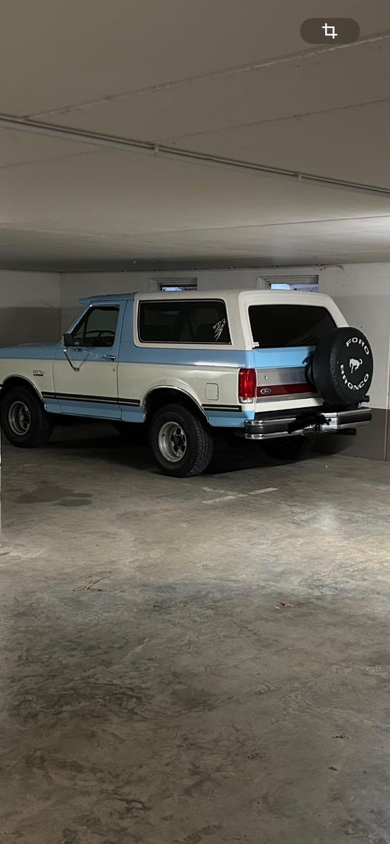 Ford Bronco XLT