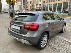 Fahrzeugabbildung Mercedes-Benz GLA 250 Urban-/Progressive-Paket Navi Garantie!
