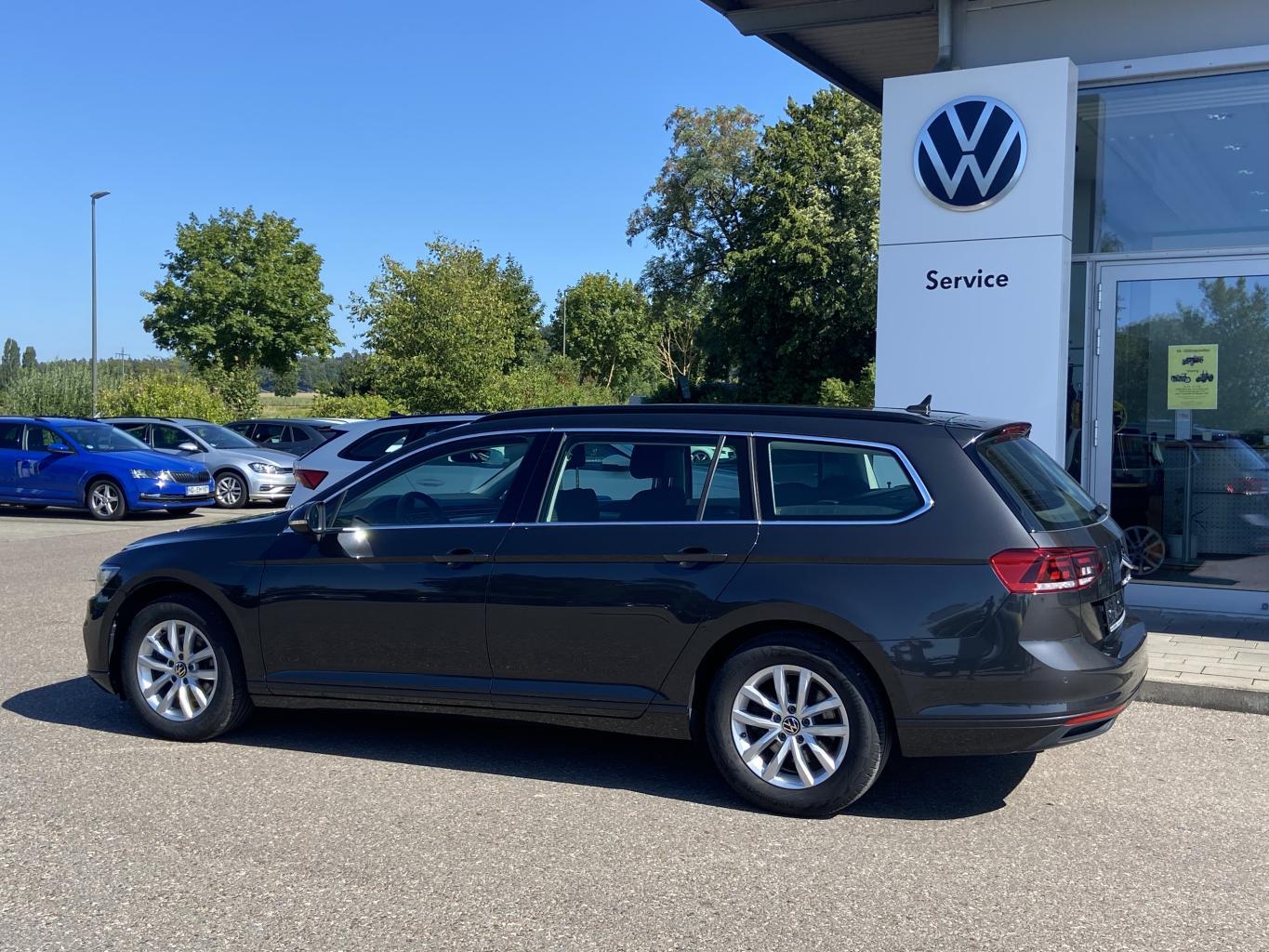Volkswagen Passat Variant 2.0 TDI Business APP-CONNECT+AHK+