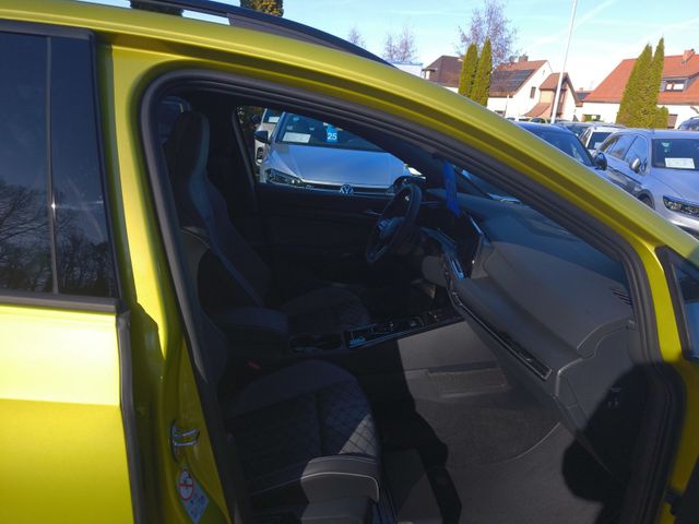 Golf Variant R-Line eTSi DSG Navi ACC Kamera