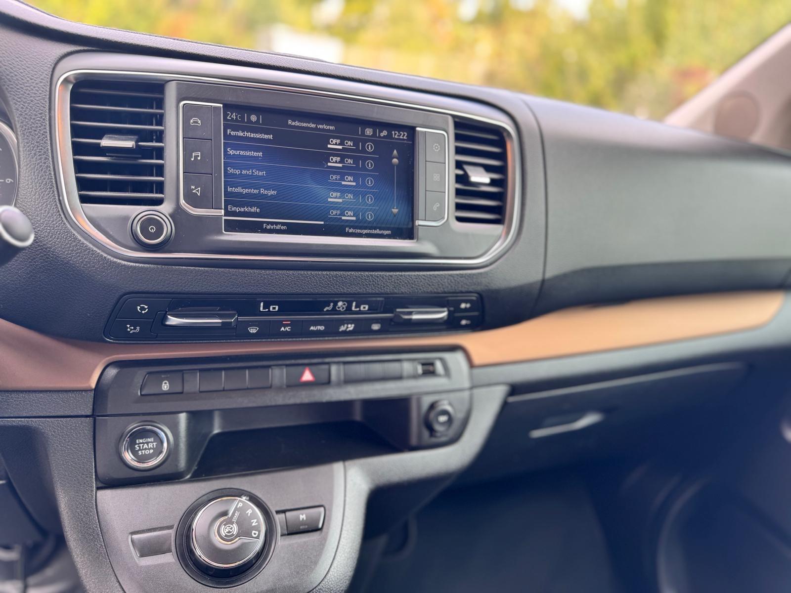 Toyota Crosscamp - Automatik - Standheizung - 1.Hand -