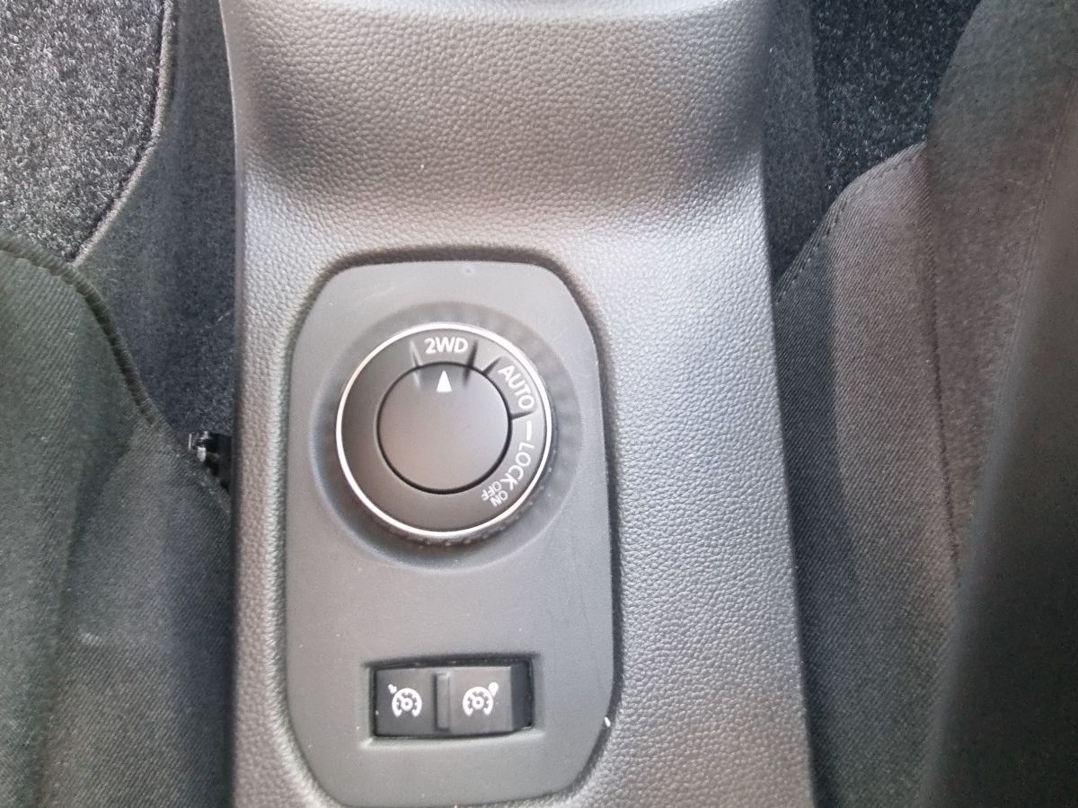Fahrzeugabbildung Dacia Duster Prestige TCe 150 4WD