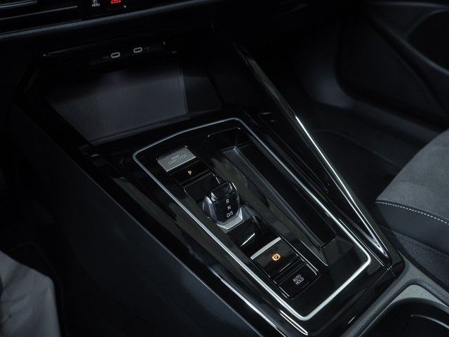 Golf Variant Style TDI DSG AHK Easy Open 8-fach