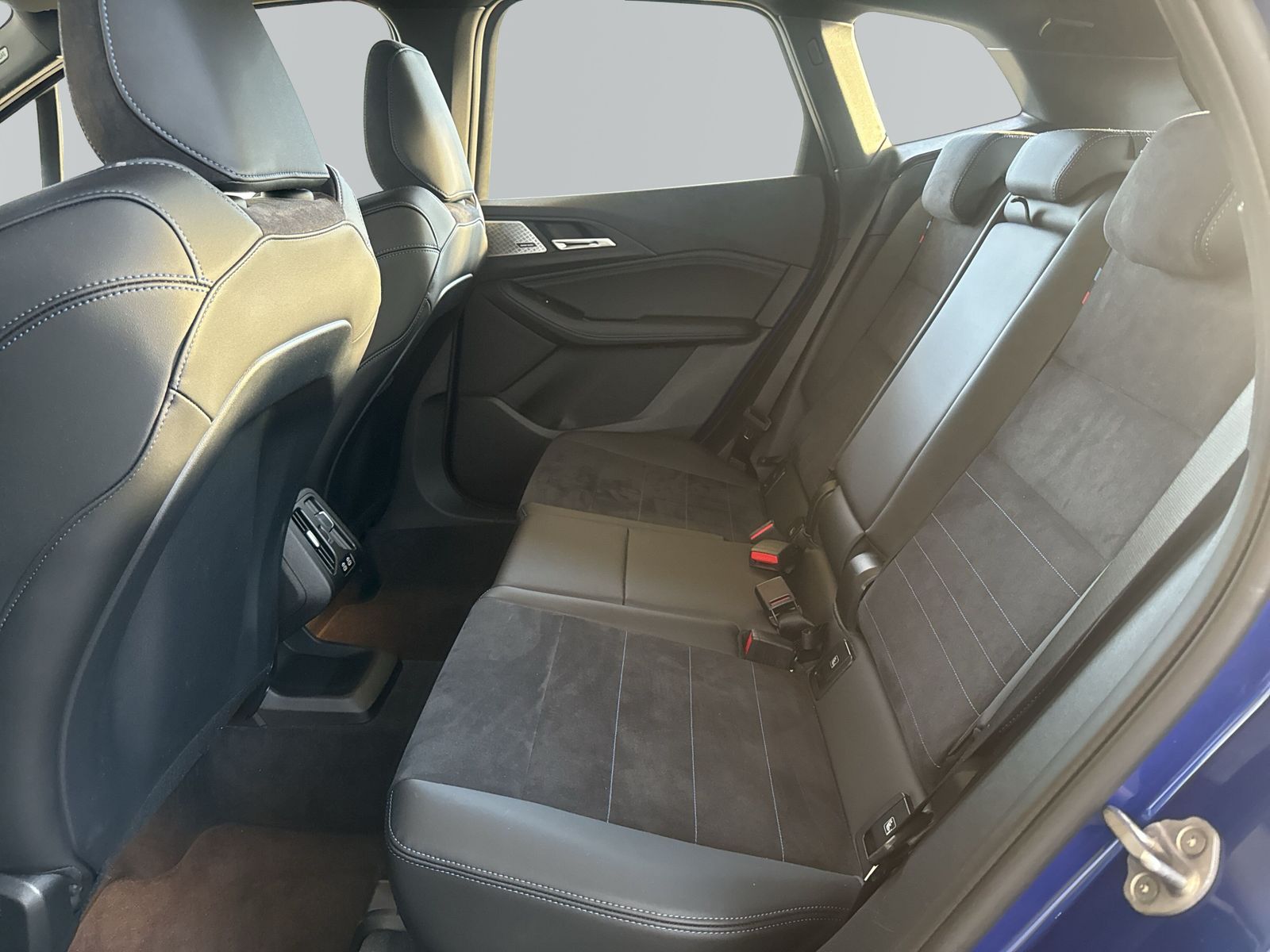 BMW 218 Active Tourer - Bild 9