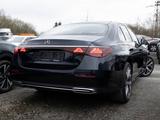 Mercedes-Benz E 300 e Avantgarde/DIGITAL/360/Memo/Distr/19' - Mercedes-Benz E 300 mit 5 Türen