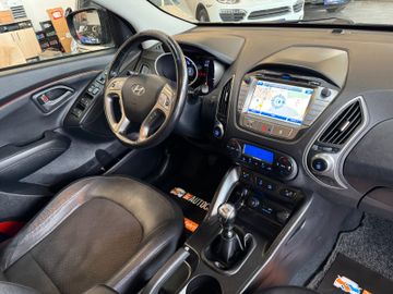 Hyundai ix35 Style AWD *Navi*Leder*Klima*