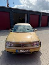 Volkswagen Golf 4 GTI V5 AGZ - Volkswagen Golf aus 1998: GTI