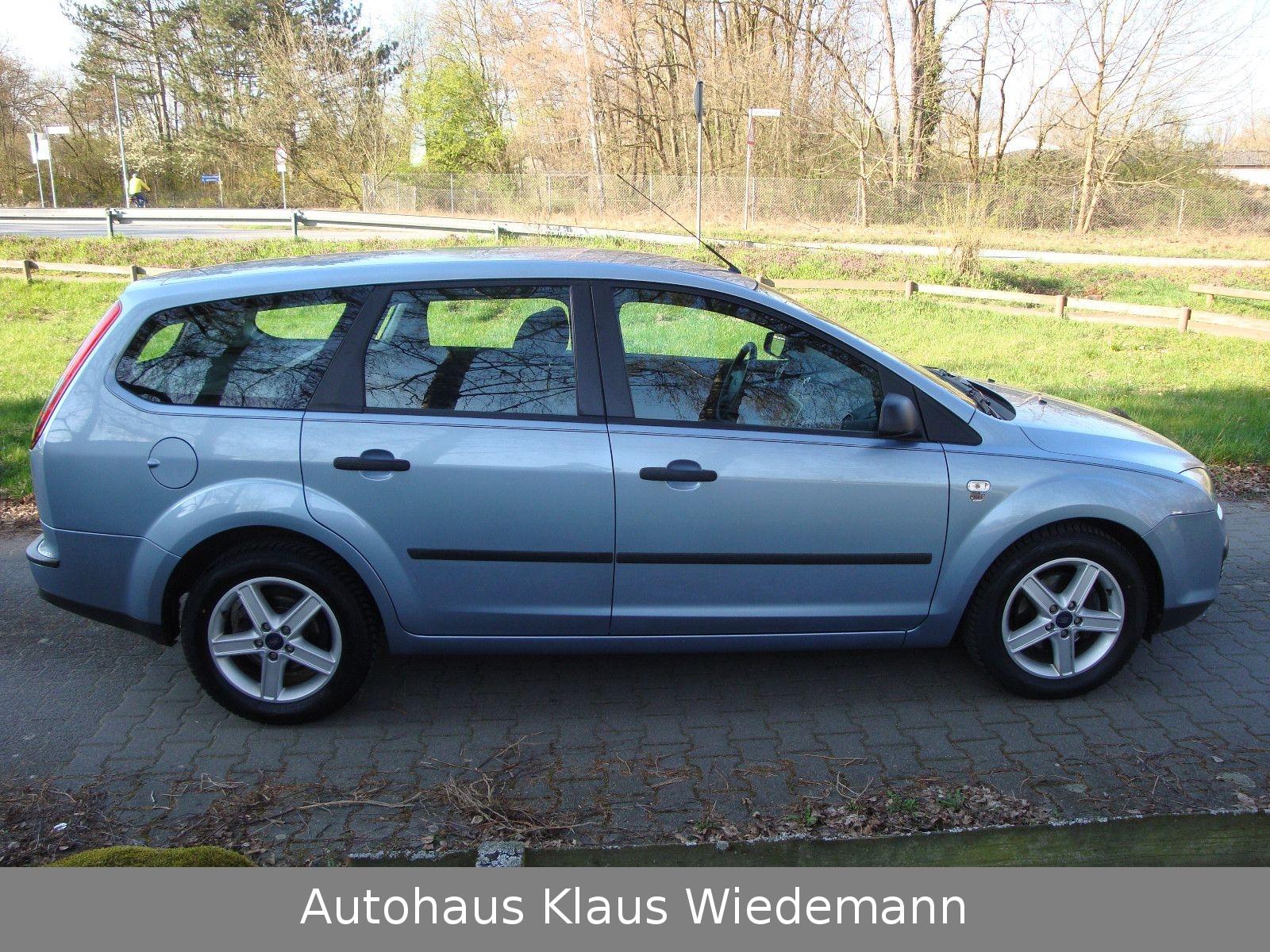 Ford Focus 2005 — photo 7