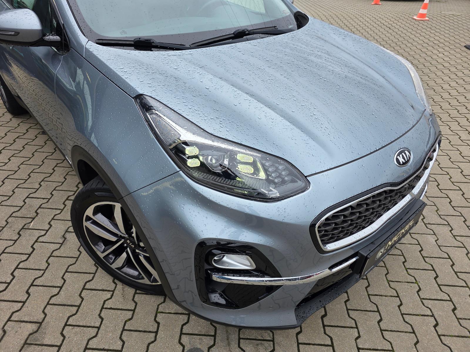 Kia Sportage Spirit 4WD*Bi-Led*Kamera*Pano*Leder*AHK