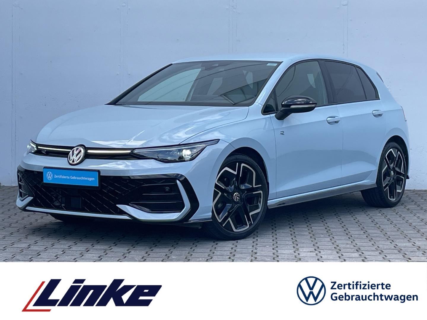 Volkswagen Golf VIII 1.5 eTSI DSG R-Line Black Style Matrix