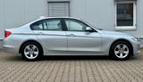 BMW 320i Baureihe  * GEPFLEGT* - silberne BMW 320