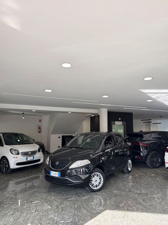 Image of Lancia Ypsilon