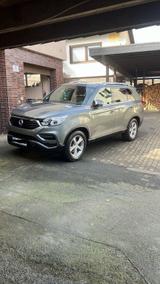 Ssangyong REXTON 2.2 Diesel e-XDi 220 Sapphire 4WD AT ... - graue Ssangyong REXTON