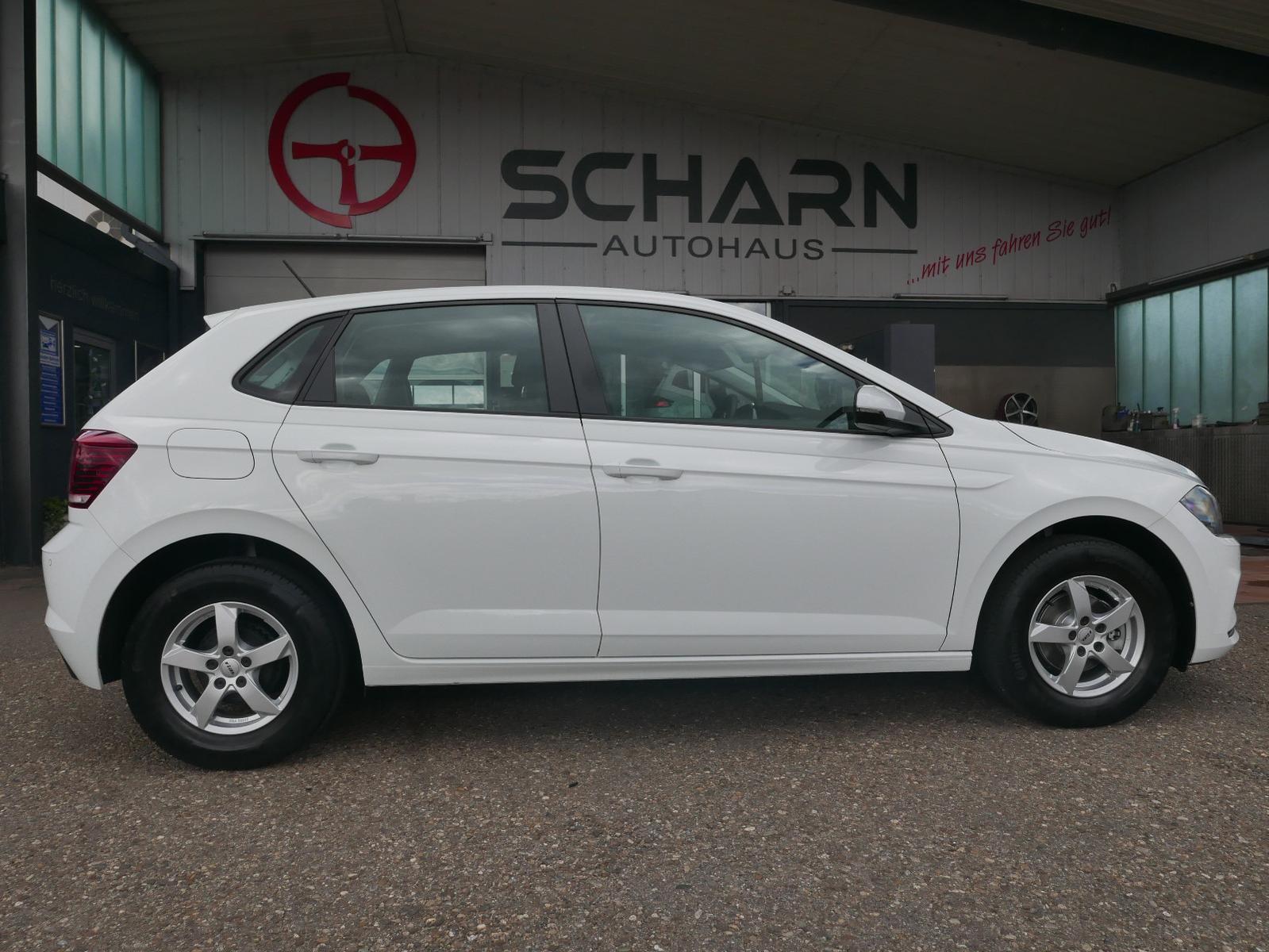 Volkswagen Polo VI Trendline,1-Hand,AHK,Garantie,TOP !!!