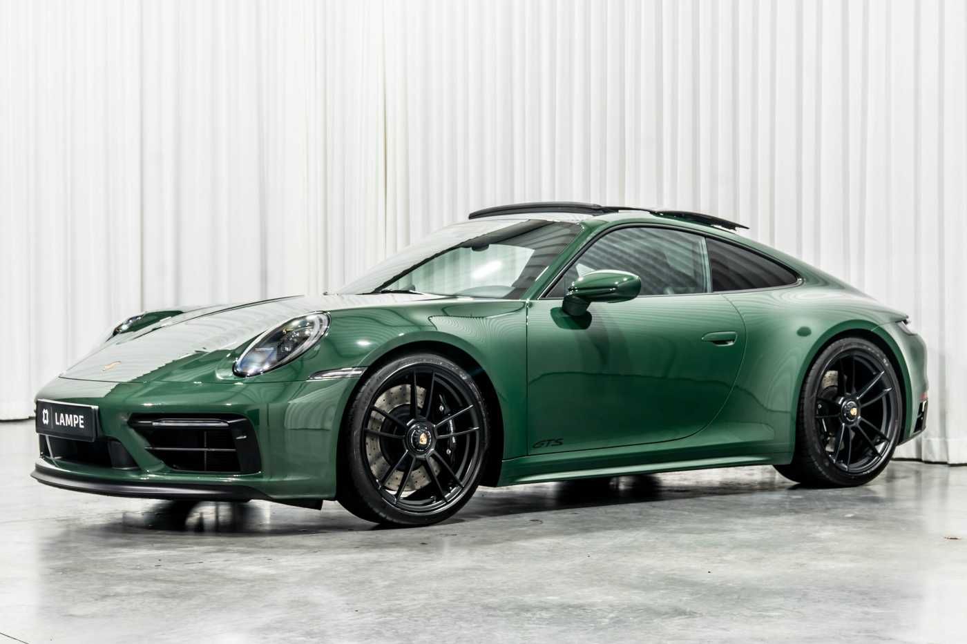 Porsche 911 992.1 Carrera 4 GTS Coupé PTS British Racing imagem 3