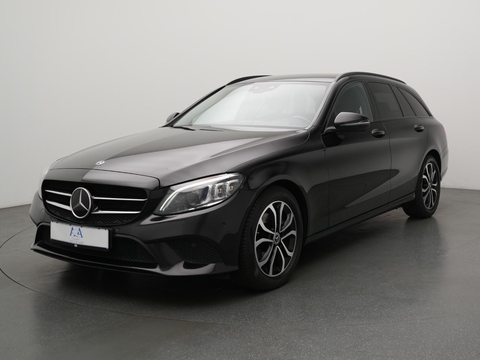 Mercedes-Benz C 220 d T Avantgarde APPS+RFKAM+KEYLESS+TLEDER