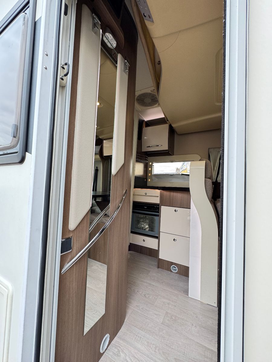 Fahrzeugabbildung Chausson WELCOME 618 FIAT SAT TV HUBBETT BACKOFEN 1.HAND