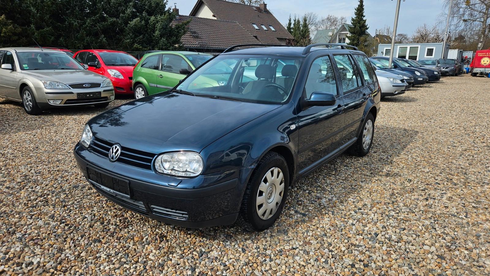 Volkswagen Golf 1.6 Basis Variant