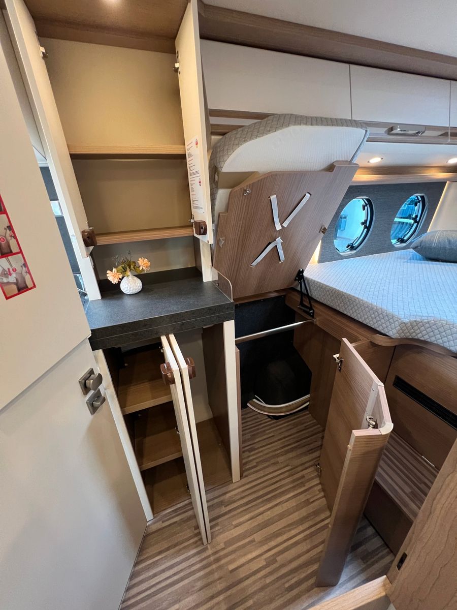 Fahrzeugabbildung Malibu Van Family 4 GT skyview 640 LE RB Aufstelldach