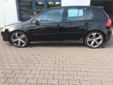 Volkswagen Golf 2.0 GTI     Auto  Albers - Volkswagen Golf aus 2004: GTI