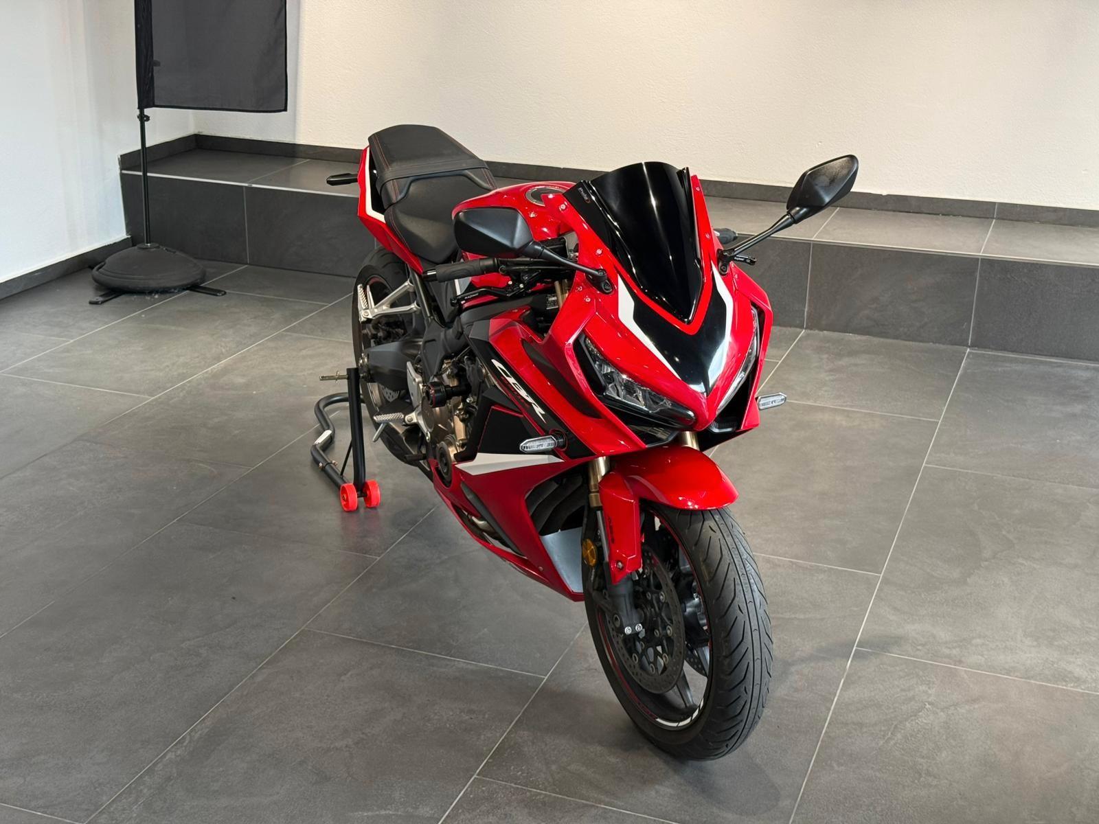 Honda CBR 650 R | 1. Hand | 12.428 Km | TÜV Neu | A2