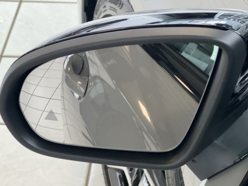 Fahrzeugabbildung Mercedes-Benz A 200 AHK*LED*PDC*ParkAss*Sportp.*SpurH*SpurW*LM