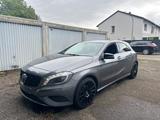 Mercedes-Benz A 220 Urban 4 Matic - Mercedes-Benz A 220 aus 2015