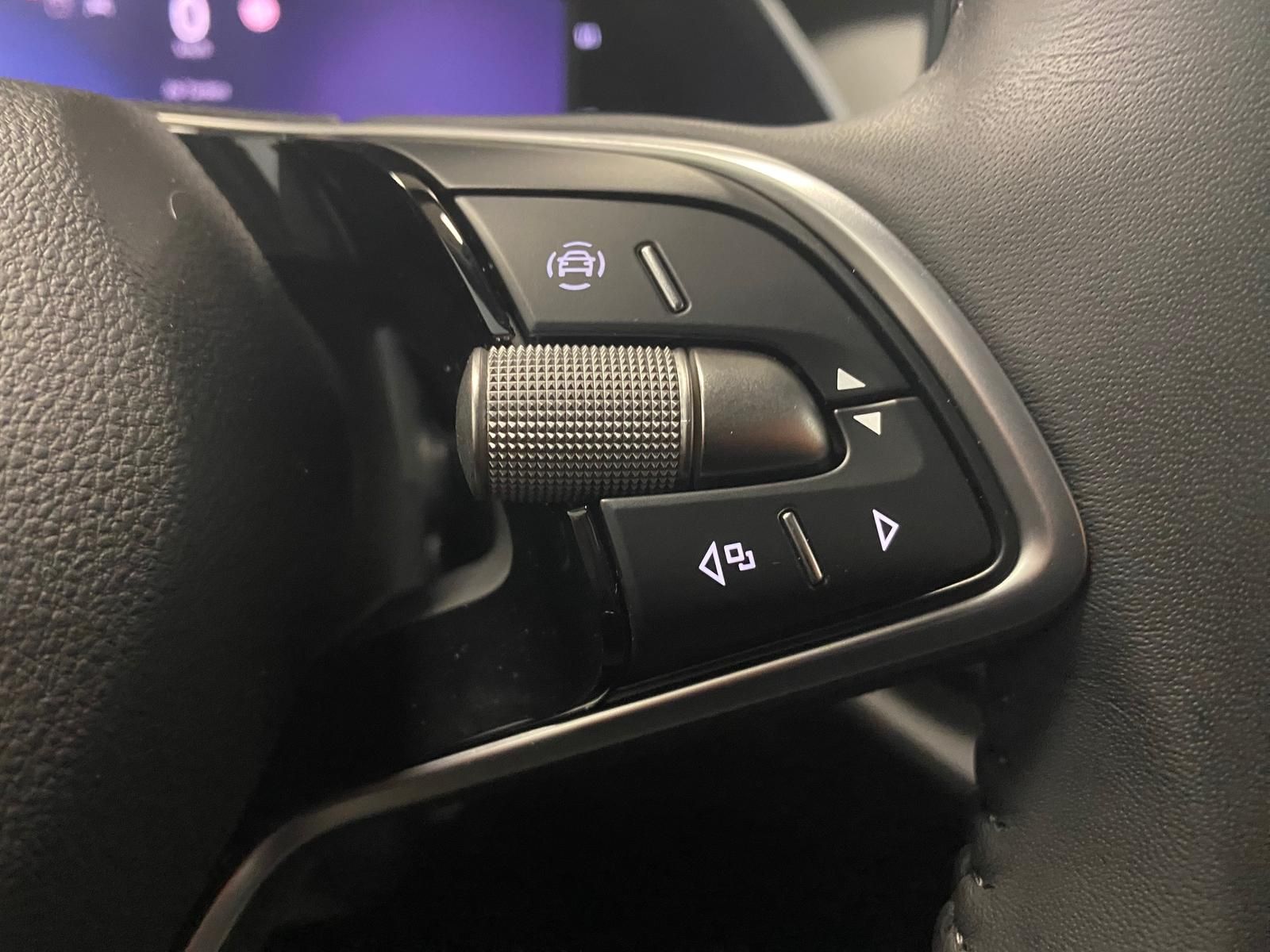 Fahrzeugabbildung SKODA Octavia 1.5 TSI mHEV+ACC+TOTWINKEL+LED+APP+RFK++