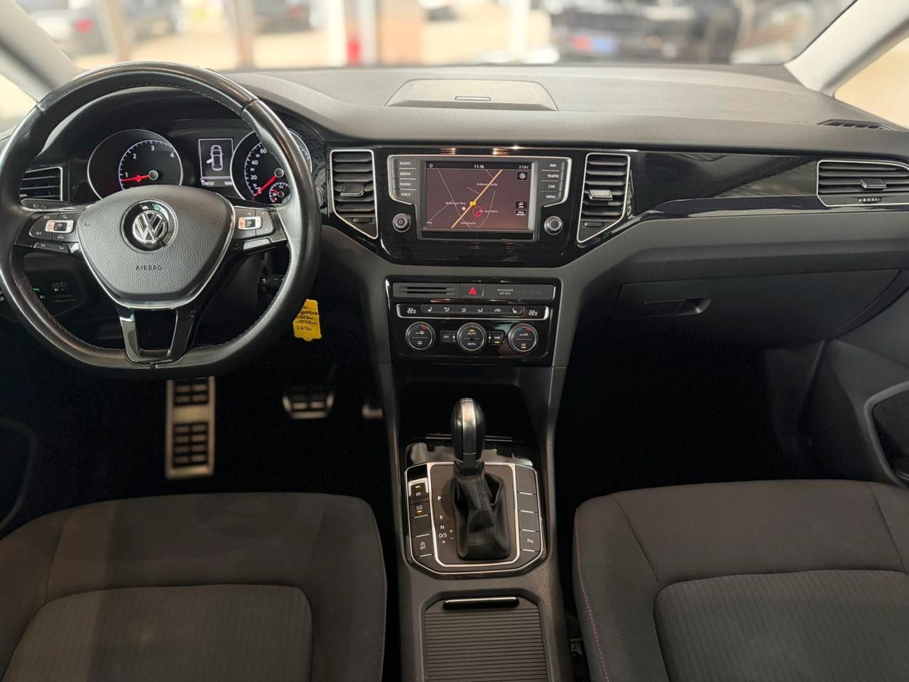 Fahrzeugabbildung Volkswagen Golf Sportsvan TDI DSG SOUND NAVI AHK ACC ALU