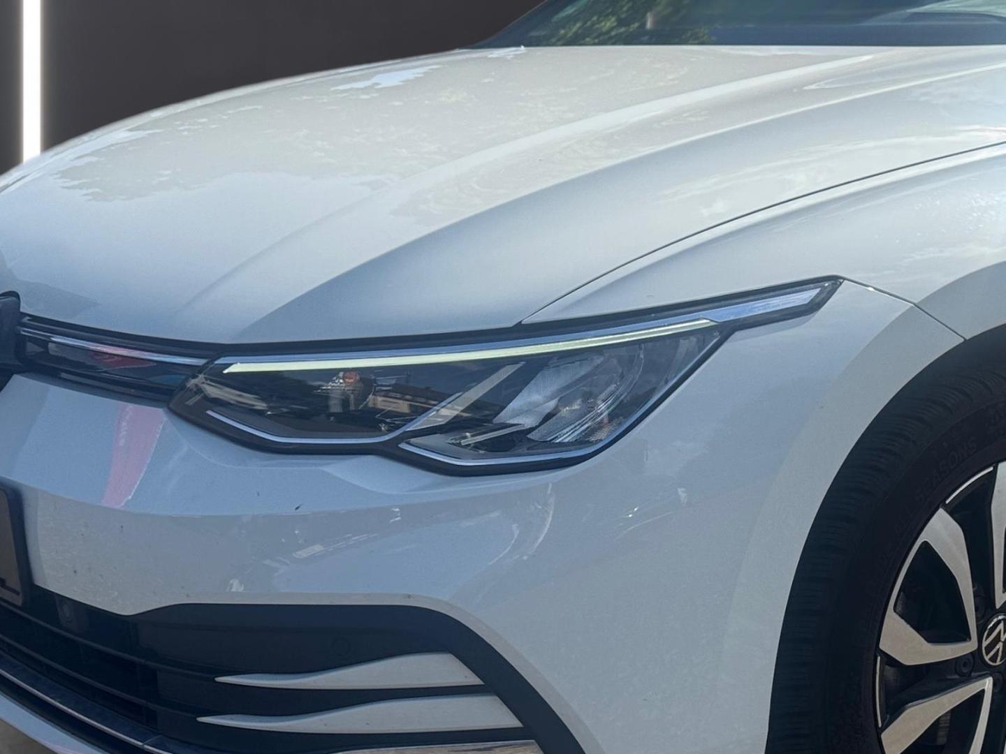 Volkswagen Golf VIII Active 2.0 TDI DSG AHK ACC Navi Sitzhe, миниатюра 7