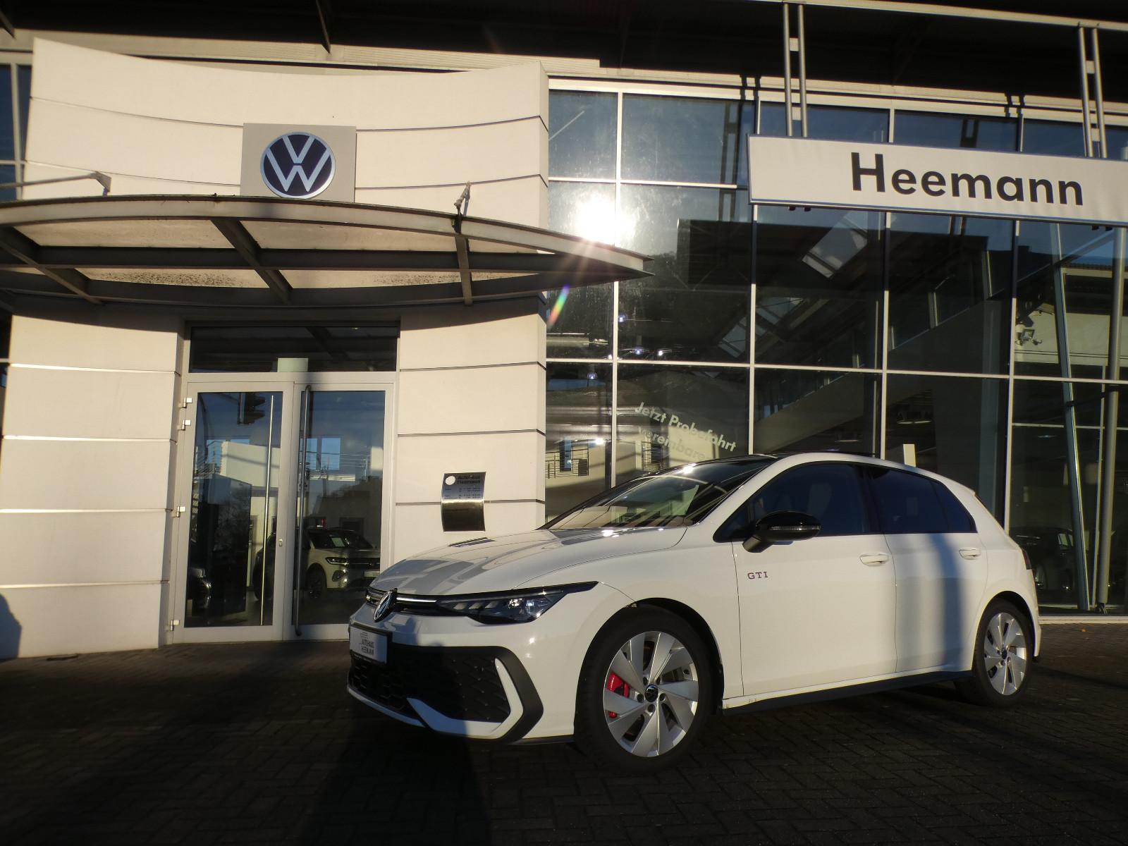 Volkswagen Golf VIII L 2.0 TSI 265PS GTI Pano HuD IQ.Light