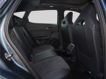 Cupra Formentor VZ 2.0 TSI 4x4 DSG Pano AHK Kamera Mat