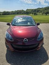 Mazda 2 1.5 MZR Center-Line Autom. Center-Line - gebrauchte Mazda 2 aus dem Jahr 2011