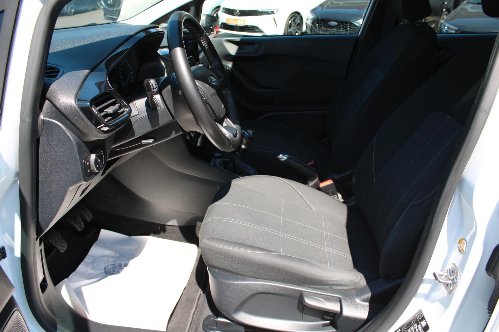 Ford Fiesta Cool & Connect/NAVI/1 HAND/TOP/