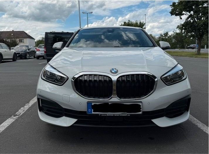 BMW 118i BMW Schräghecklimousine 2020