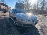 Alfa Romeo ALFA ROMEO GT 2004 1.9 JTD - Alfa Romeo GT: 1.9