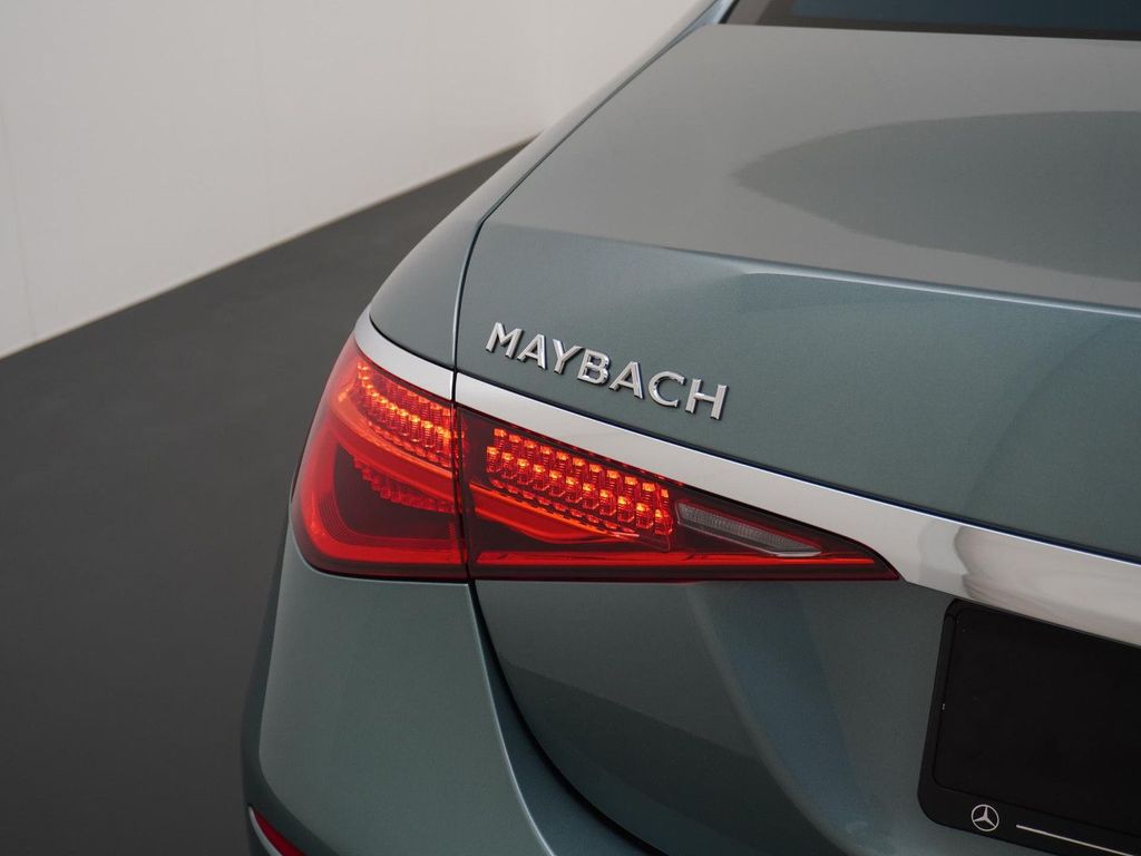 Mercedes-Benz S 580 e 4MATIC Maybach achteras besturing, Manuf