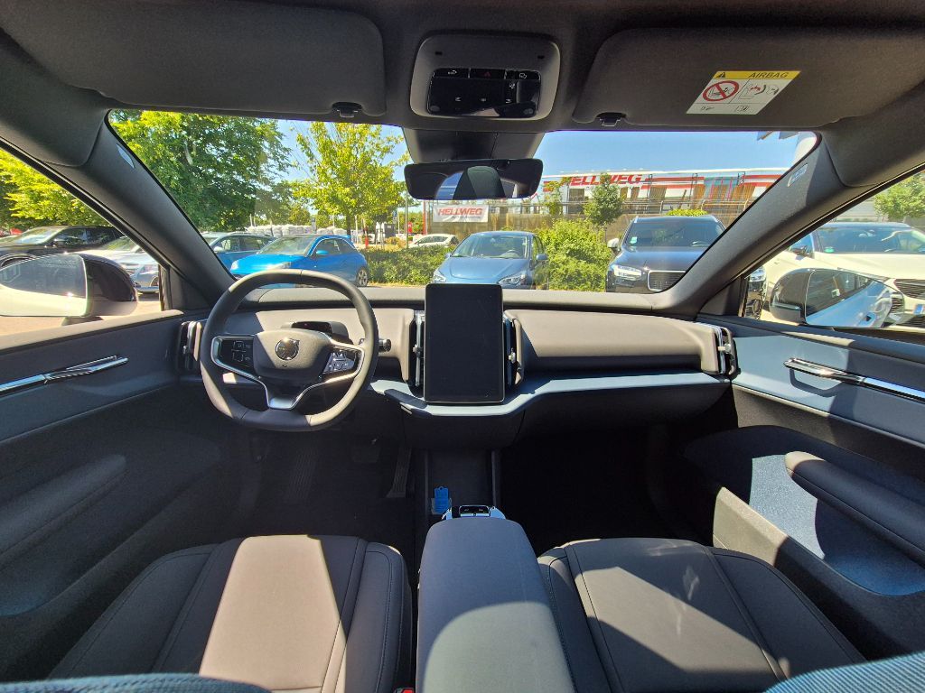 Fahrzeugabbildung Volvo EX30 Cross Country Twin Motor Perform. Ultra