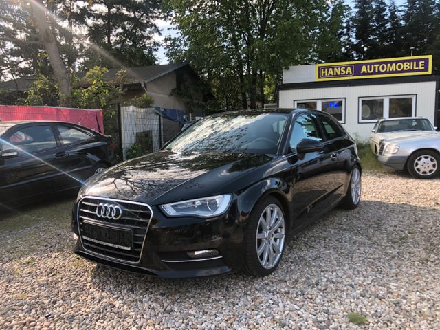 Audi A3 1.4 TFSI Attraction Navi PDC