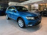 Volkswagen Tiguan Highline 4Motion/AHK/DSG/KAMERA/STANDHEIZ - Volkswagen Tiguan: Standheizung
