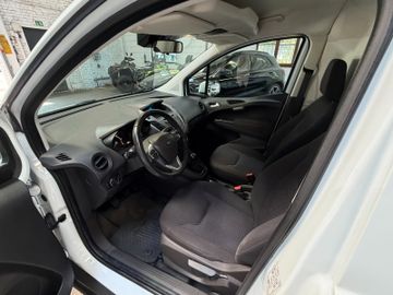 Ford Transit - 11