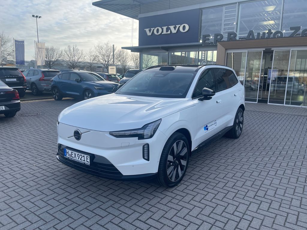 2026 Volvo EX90